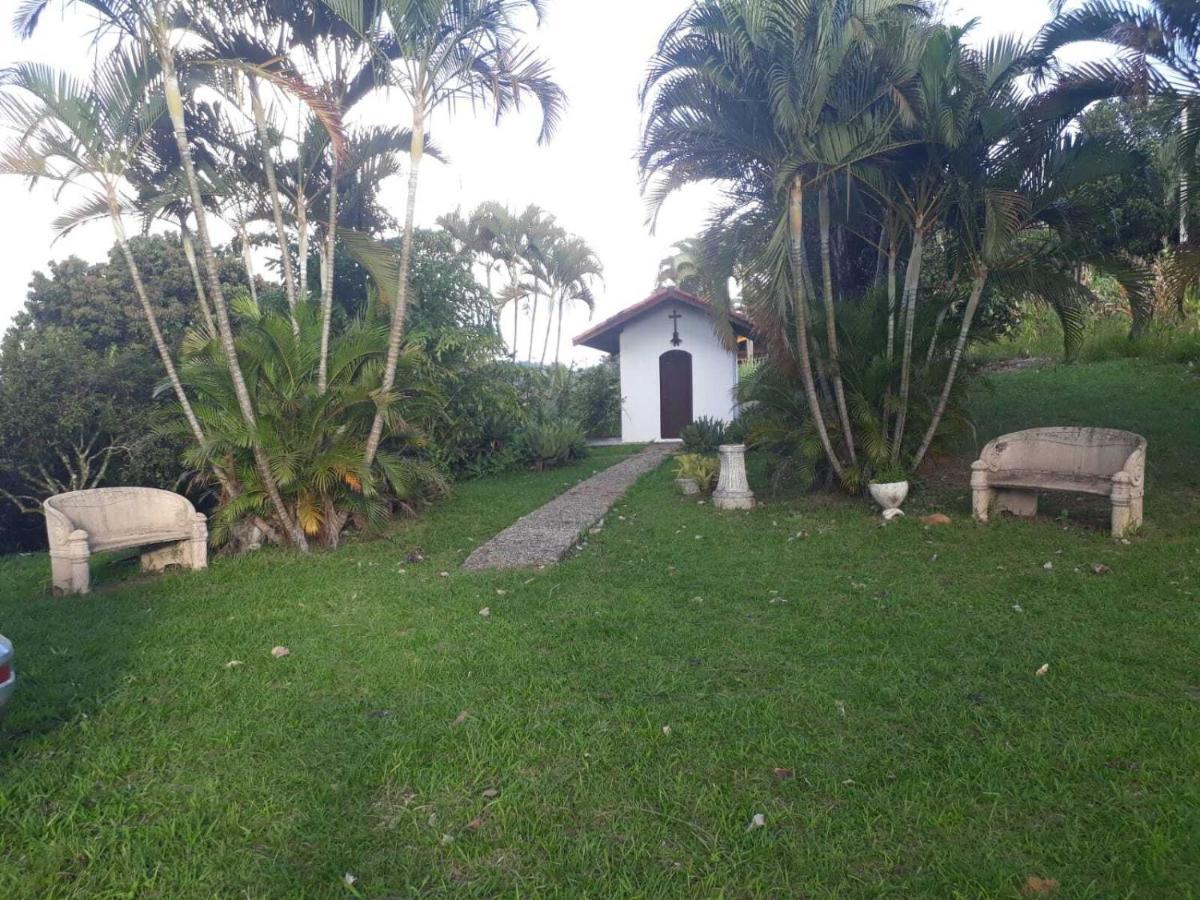 Maravilhoso Sítio Na Beira Da Represa Vila Igaratá Exterior foto