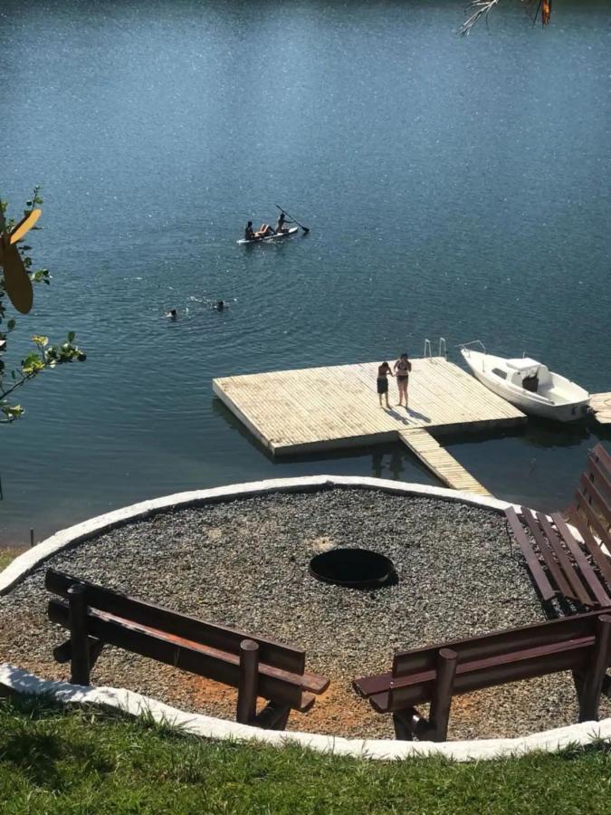 Maravilhoso Sítio Na Beira Da Represa Vila Igaratá Exterior foto